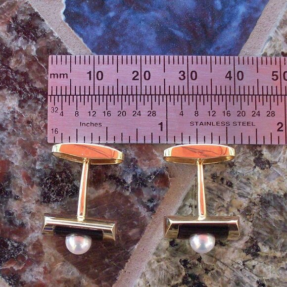 Mikimoto Pearl & MOP Cufflinks - 18K YG - Original Gift Box - Looks New - Picture 12 of 12